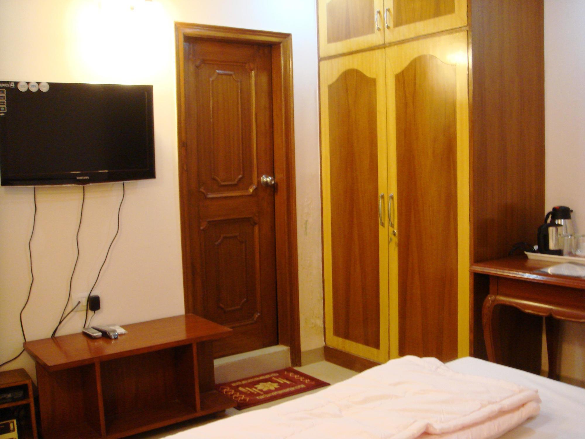 Fabhotel Kashish Residency Sector 26 Noida Exteriér fotografie